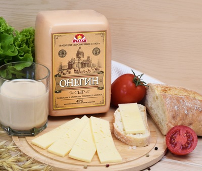 Онегин со вкусом топлёного молока сыр полутв 45% брус ~1,6кг (выд 6 мес) ТМ Ичалки